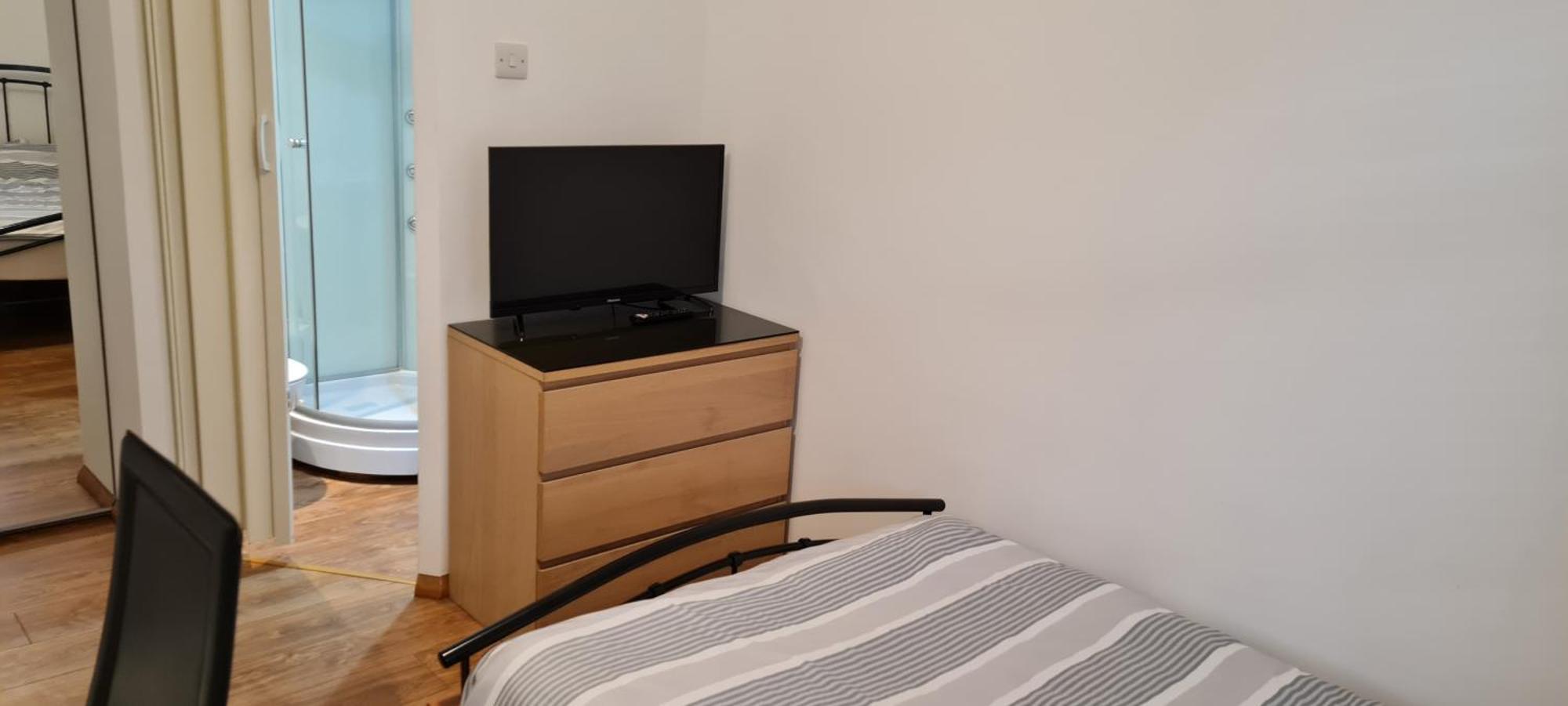 Luton, Lu3 Double Ensuite Room Luton  Eksteriør billede